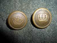 Rimmed Crown buttons